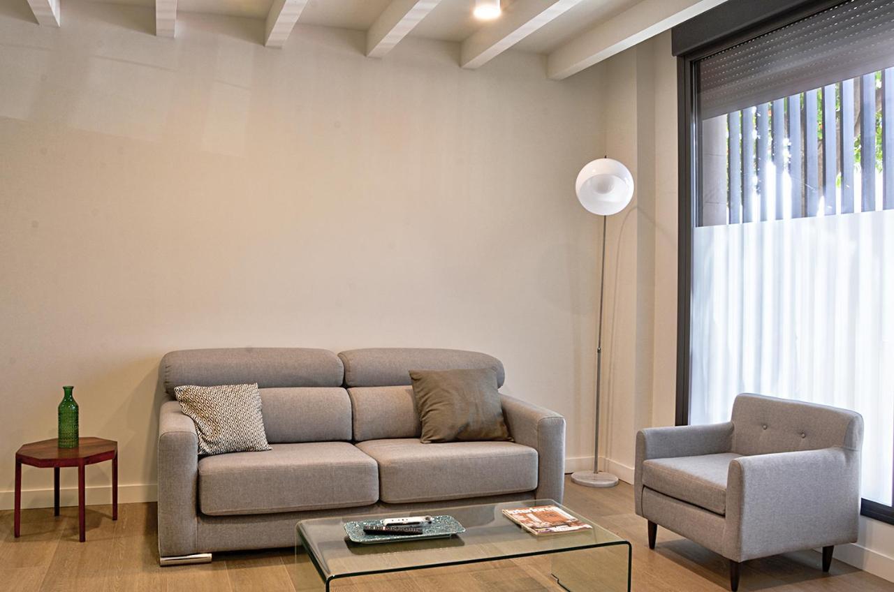 Apartamento De Dos Dormitorios En Triana Seville Ngoại thất bức ảnh