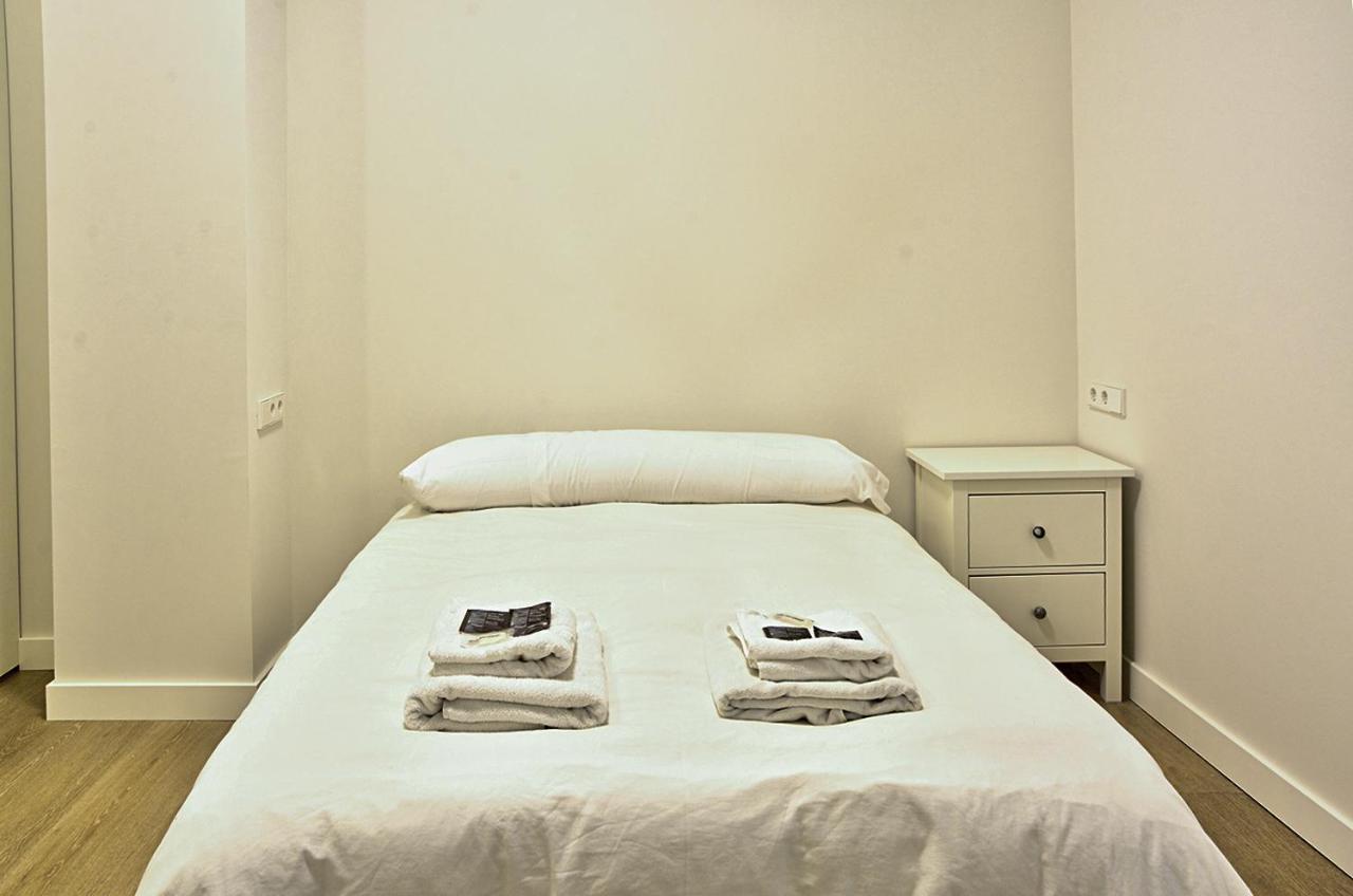 Apartamento De Dos Dormitorios En Triana Seville Ngoại thất bức ảnh
